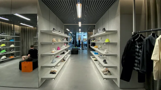 Balenciaga – fotografie 3