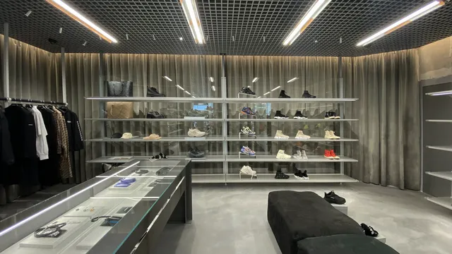 Balenciaga – fotografie 5