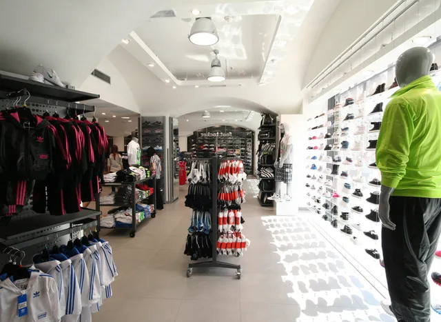 Foot Locker – fotografie 12