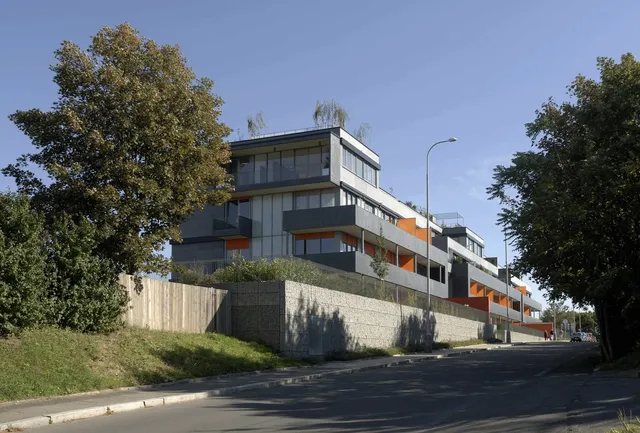 Komplex Běžecká – fotografie 1