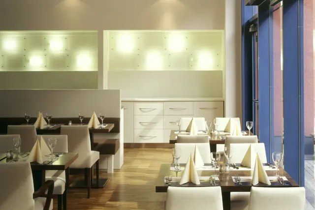 Moevenpick restaurant – fotografie 5