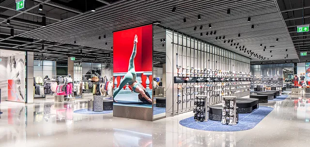 Nike Westend – fotografie 3