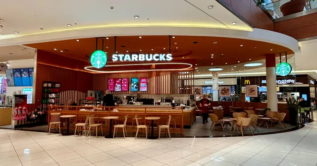 Starbucks stores – fotografie 10