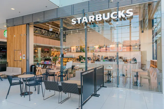 Starbucks stores – fotografie 107