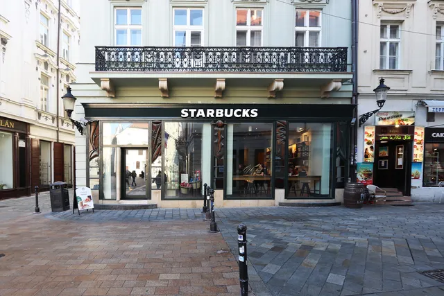 Starbucks stores – fotografie 114