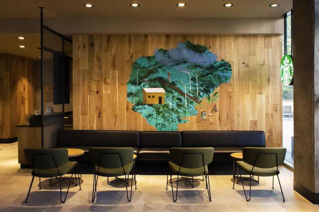 Starbucks stores – fotografie 21