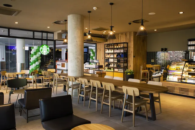 Starbucks stores – fotografie 23