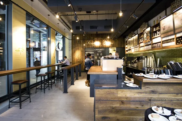 Starbucks stores – fotografie 27