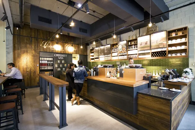 Starbucks stores – fotografie 28