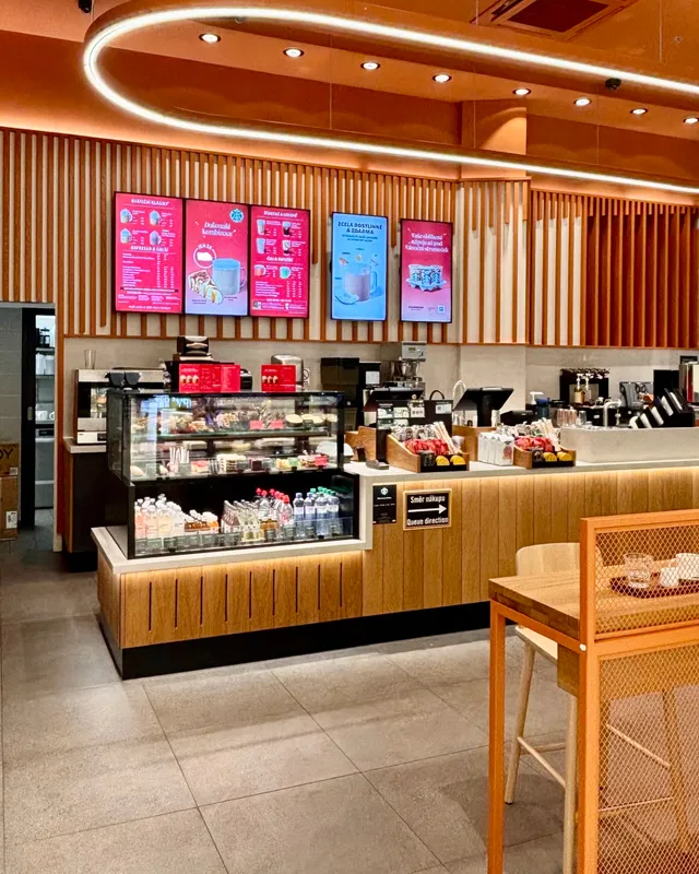 Starbucks stores – fotografie 41