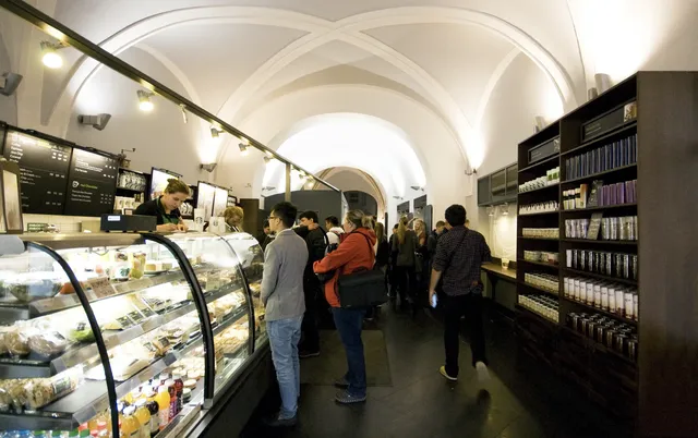 Starbucks stores – fotografie 86