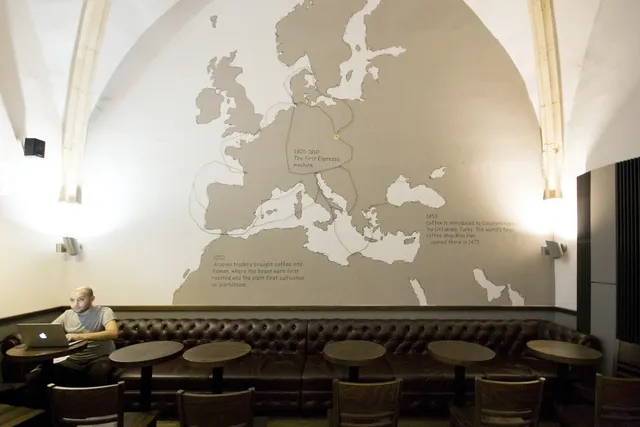 Starbucks stores – fotografie 87