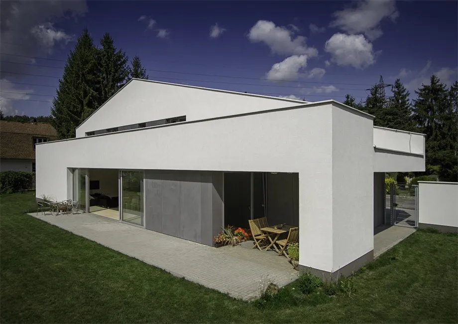 White Vila